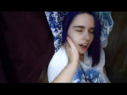 ❤️ Löysin siskoni kaapista ja autoin häntä laukeamaan ❤️ Porno vk at fi.hentaibar.ru